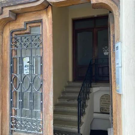 Rustic Next To * Constança